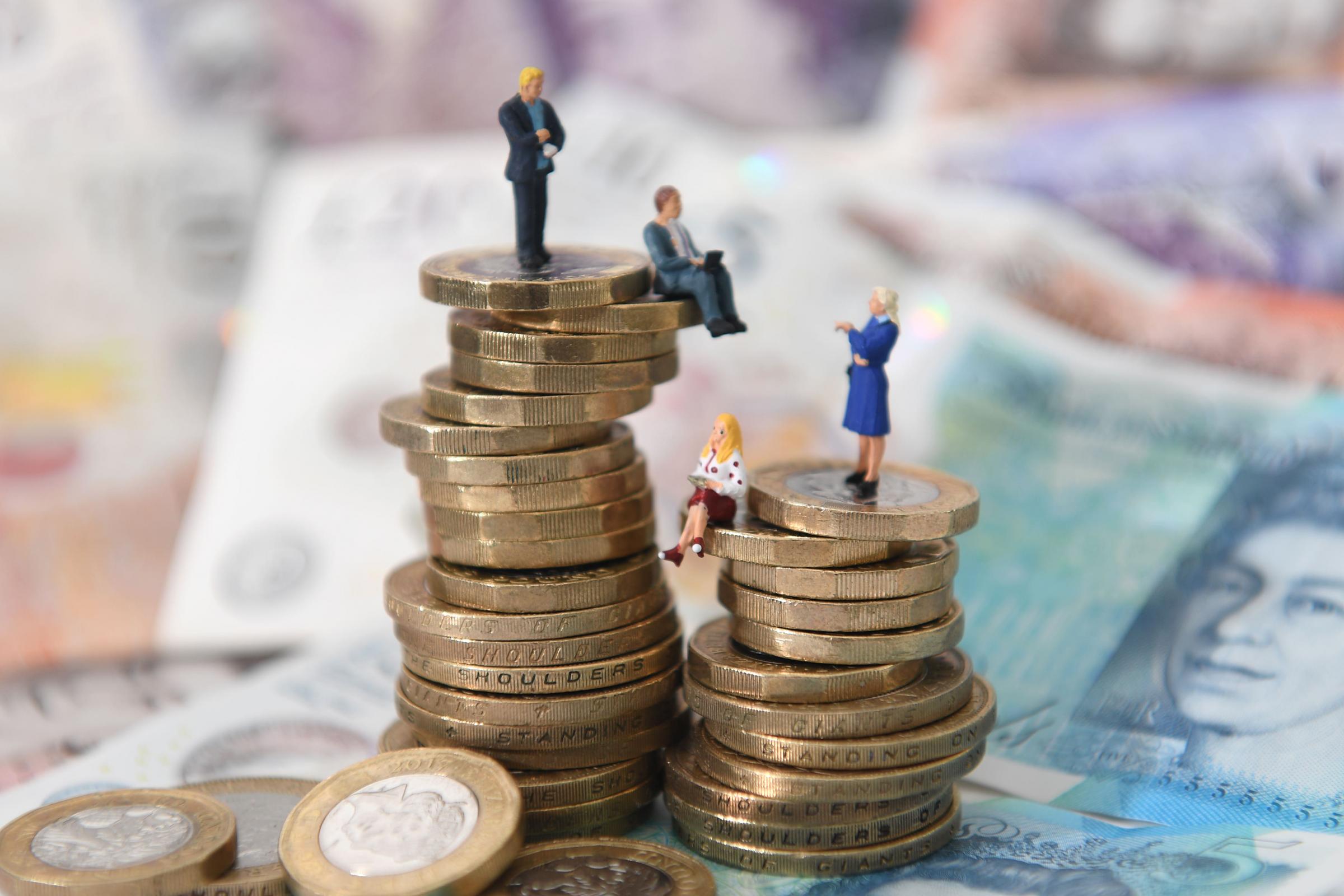 Gender pay gap 'widest for women in their 50s' | Messenger Newspapers - Vimarsana News