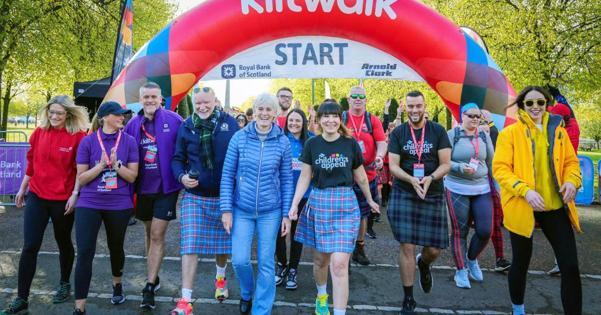 Streets turn tartan as fundraisers stride out on kiltwalk - Vimarsana News